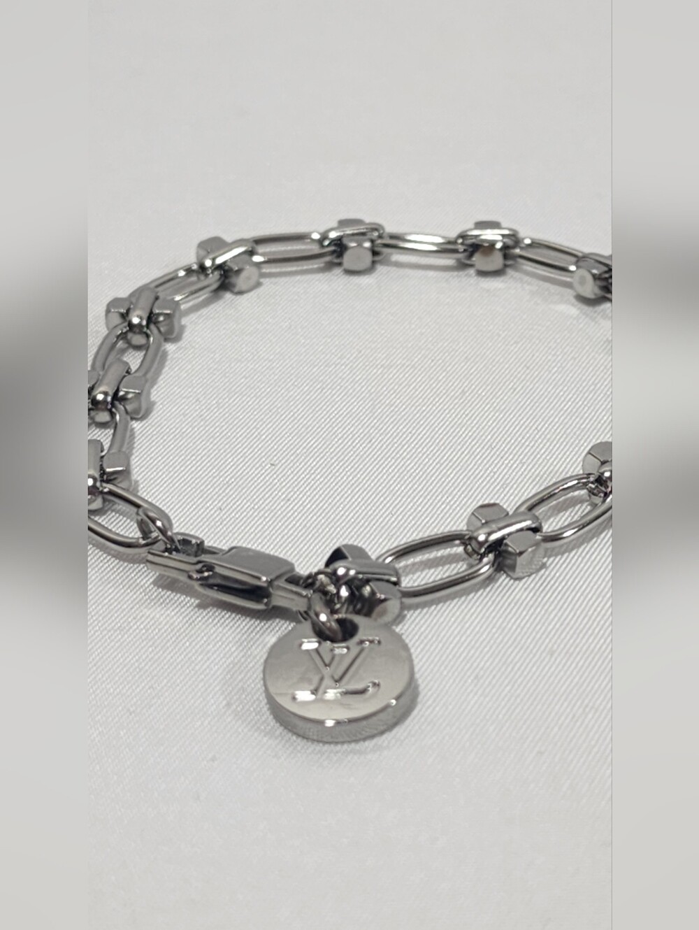 Louis Vuitton LV Silver Charm Barbell Link Bracelet - Picture 5 of 8